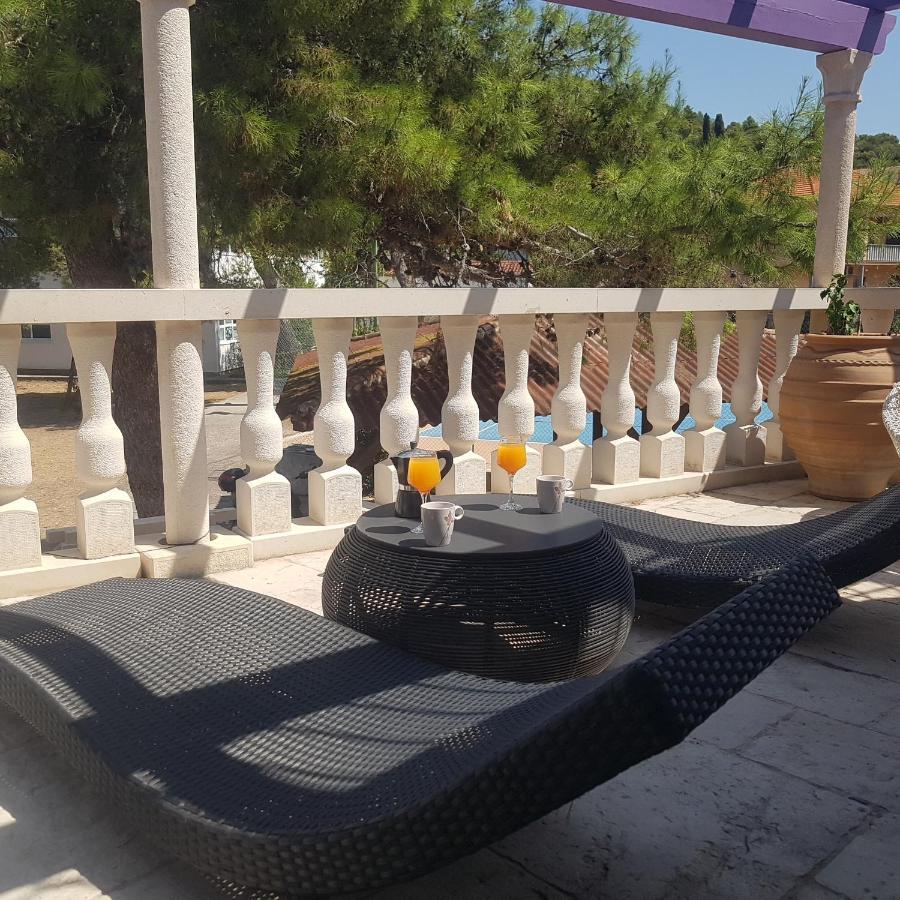 Jardin Kapetanova Kuca Lejlighed Veli Iž Eksteriør billede